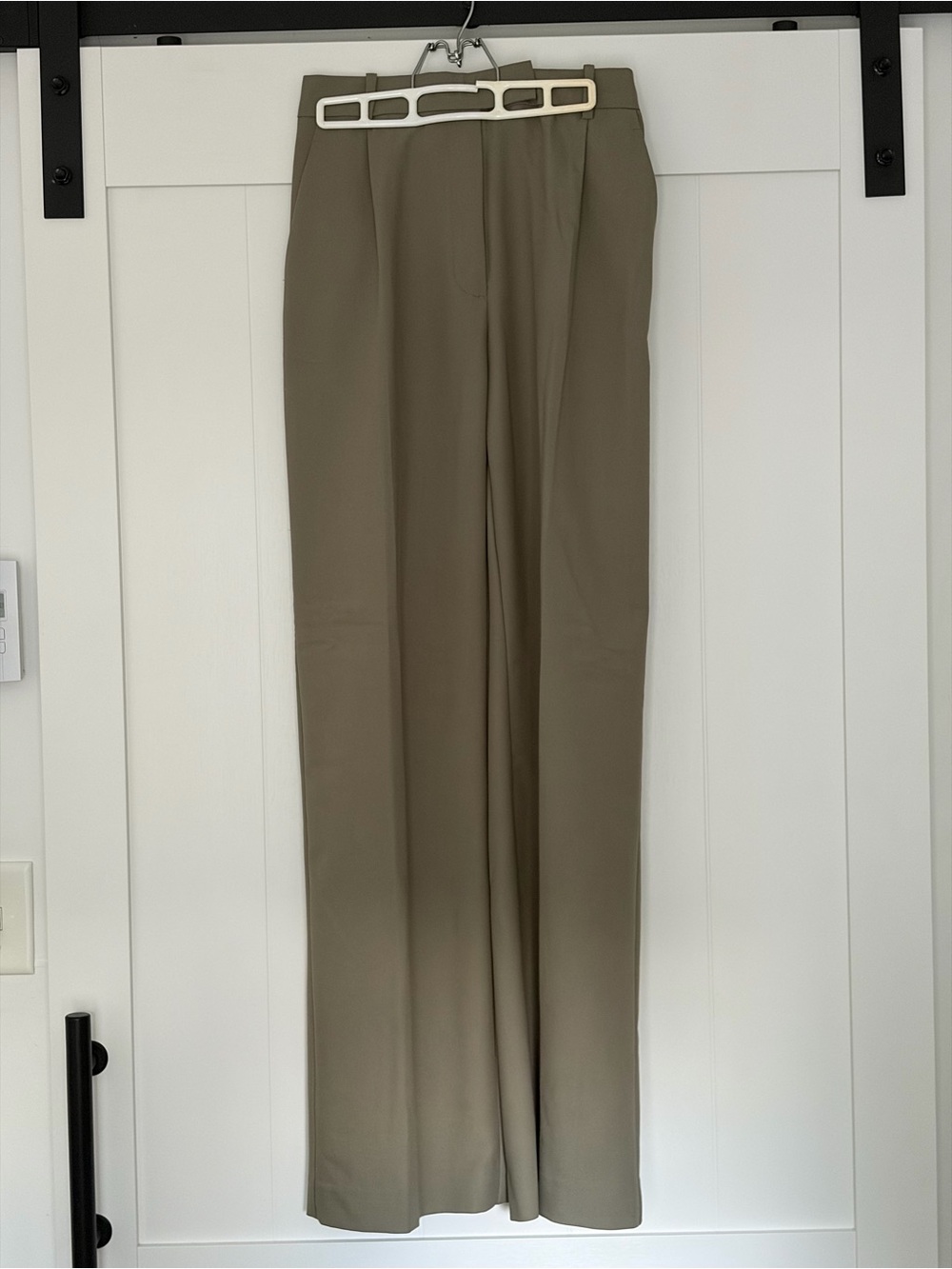 Women’s Wide-Leg Dress Pants in Olive